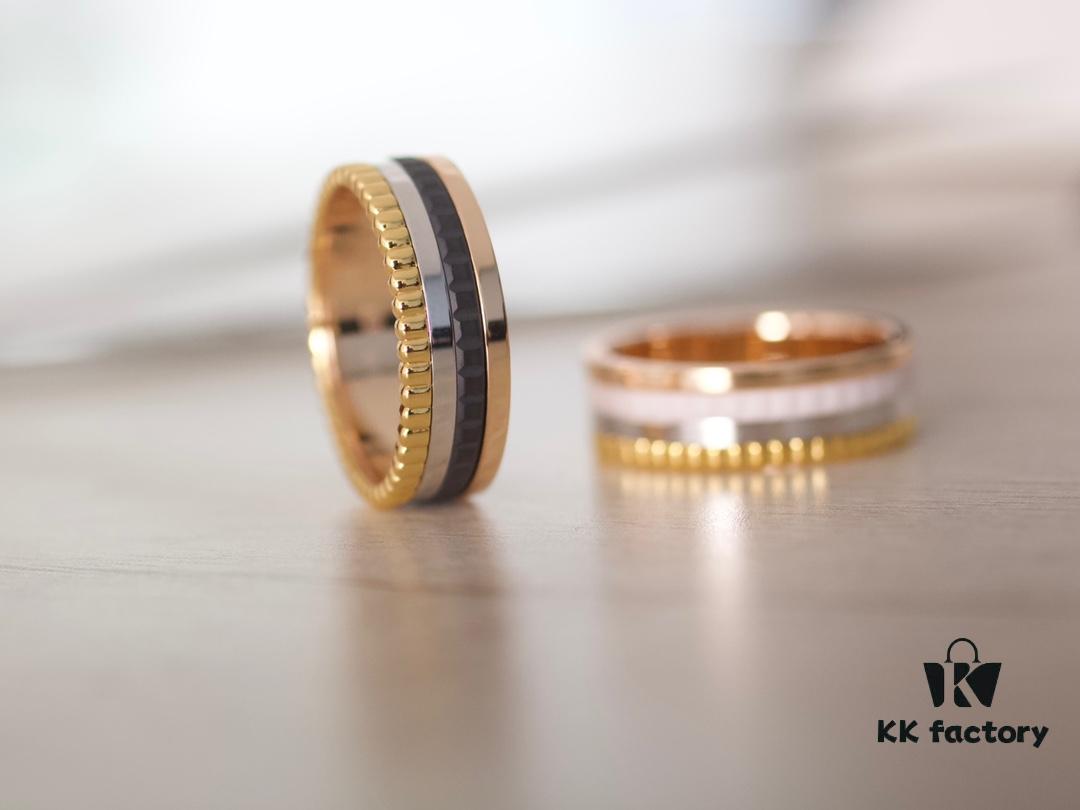 69300c4d12f62673a6fabd57 Quatre White Collection Ring, Brilliant and Radiant, Showcasing the Brand's Iconic Luster