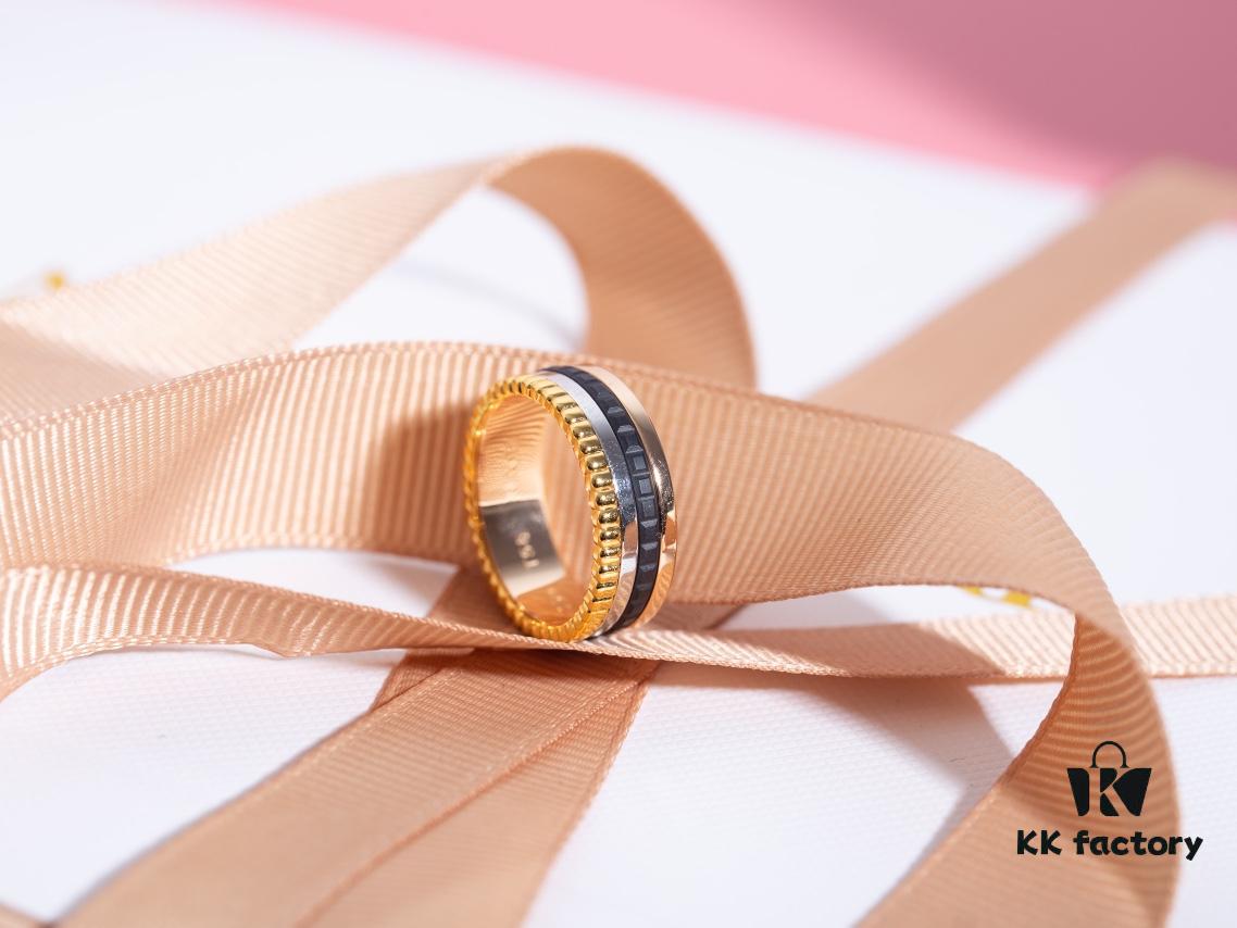 69300c5f12f62673a6fabd71 Quatre White Series Ring, Radiant and Brilliant, Showcasing the Brand's Iconic Luster