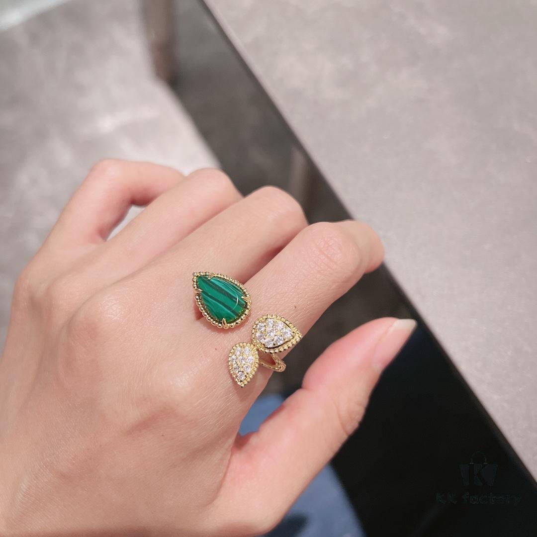 69300c6812f62673a6fabd84 Boucheron Goutte Ring 💧 SERPENT BOHÈME Ring 💍 Classic and Modern, Diamond-Paved Drop Design with Delicate Yellow Gold Pearl Surround, Contemporary Aesthetic, Thick Gold Plating, Branded Boucheron Open-Ring Design, One Size Fits All, Exquisitely Beautiful to Wear 👼