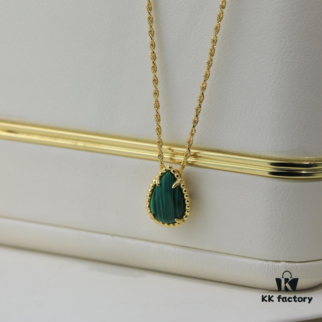 69300c7512f62673a6fabda5 Boucheron Goutte Necklace 💧 SERPENT BOHÈME Necklace. Classic and modern, featuring a teardrop-shaped design embellished with diamonds, surrounded by delicate yellow gold pearls, embodying contemporary aesthetics. Logo-engraved Boucheron necklace, adjustable length of 45cm for a stunning fit. 👼【Large Teardrop Necklace】 Brand Story: The teardrop symbolizes giving to the one you love most.