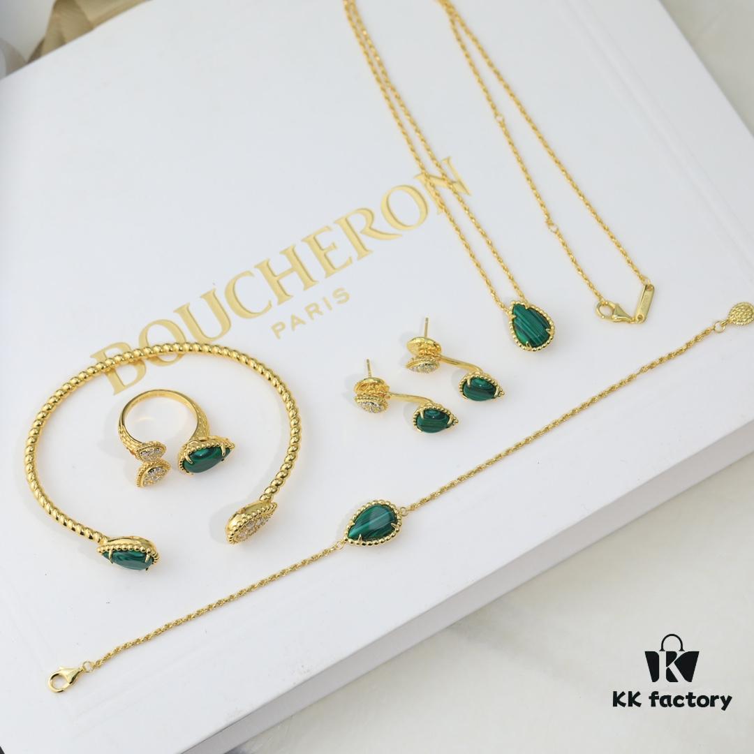 69300c7812f62673a6fabdaa Boucheron Goutte Necklace 💧 SERPENT BOHÈME Necklace. Classic and modern, featuring a teardrop-shaped design embellished with diamonds, surrounded by delicate yellow gold pearls, embodying contemporary aesthetics. Logo-engraved Boucheron necklace, adjustable length of 45cm for a stunning fit. 👼【Large Teardrop Necklace】 Brand Story: The teardrop symbolizes giving to the one you love most.