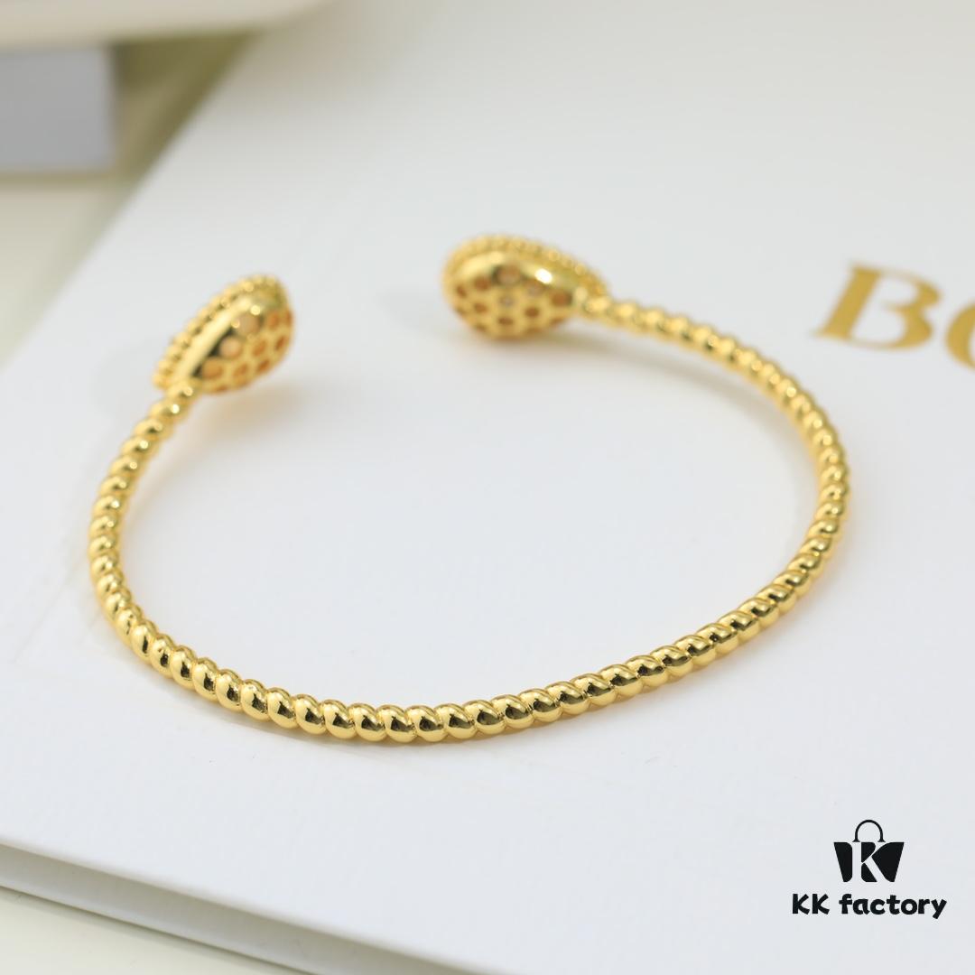 69300c8012f62673a6fabdbf Boucheron Goutte Bracelet 💧 SERPENT BOHÈME Classic and Modern, Diamond-Set Water Drop Design with Delicate Yellow Gold Pearl Surround, Thick Gold Plating, Logo-Embellished Boucheron Bracelet, Elegant Simplicity in a Timeless Water Drop Shape, Exquisite Wearability 👼】The Water Drop Collection Symbolizes Love for the Dearest One