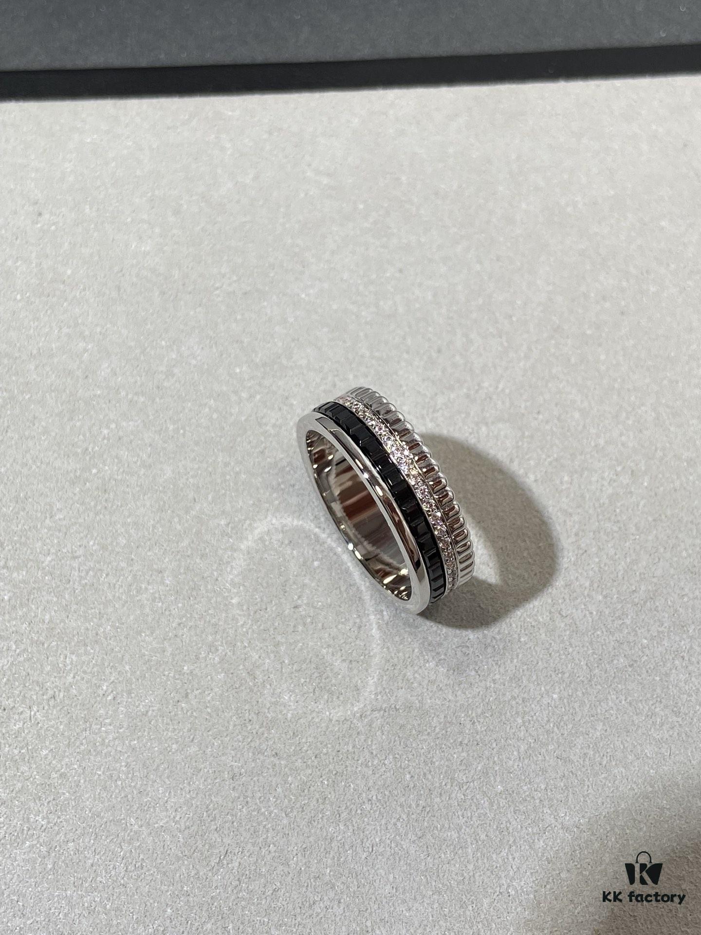 Black Brown and White Gold Color-Blocked