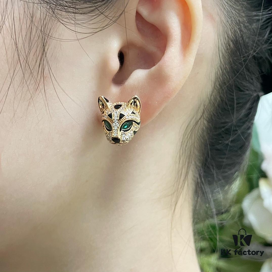 69300cbf12f62673a6fabe2a Boucheron Leopard Cat Earrings