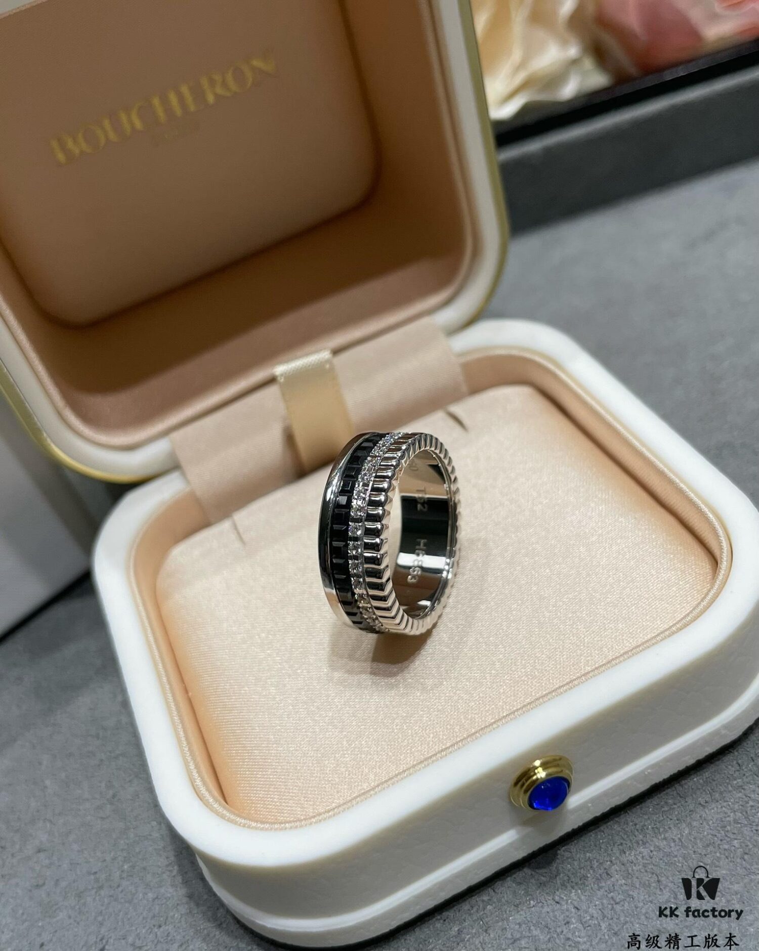 69300ccb12f62673a6fabe40 Boucheron Black Ceramic Ring 💍 Boucheron Quatre Collection Classic Piece 👍