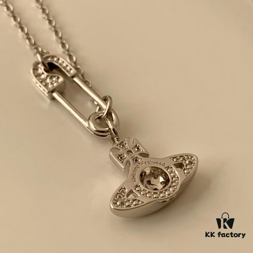 69300ce512f62673a6fabe6d Vivienne Westwood Queen of Fashion Brooch Necklace