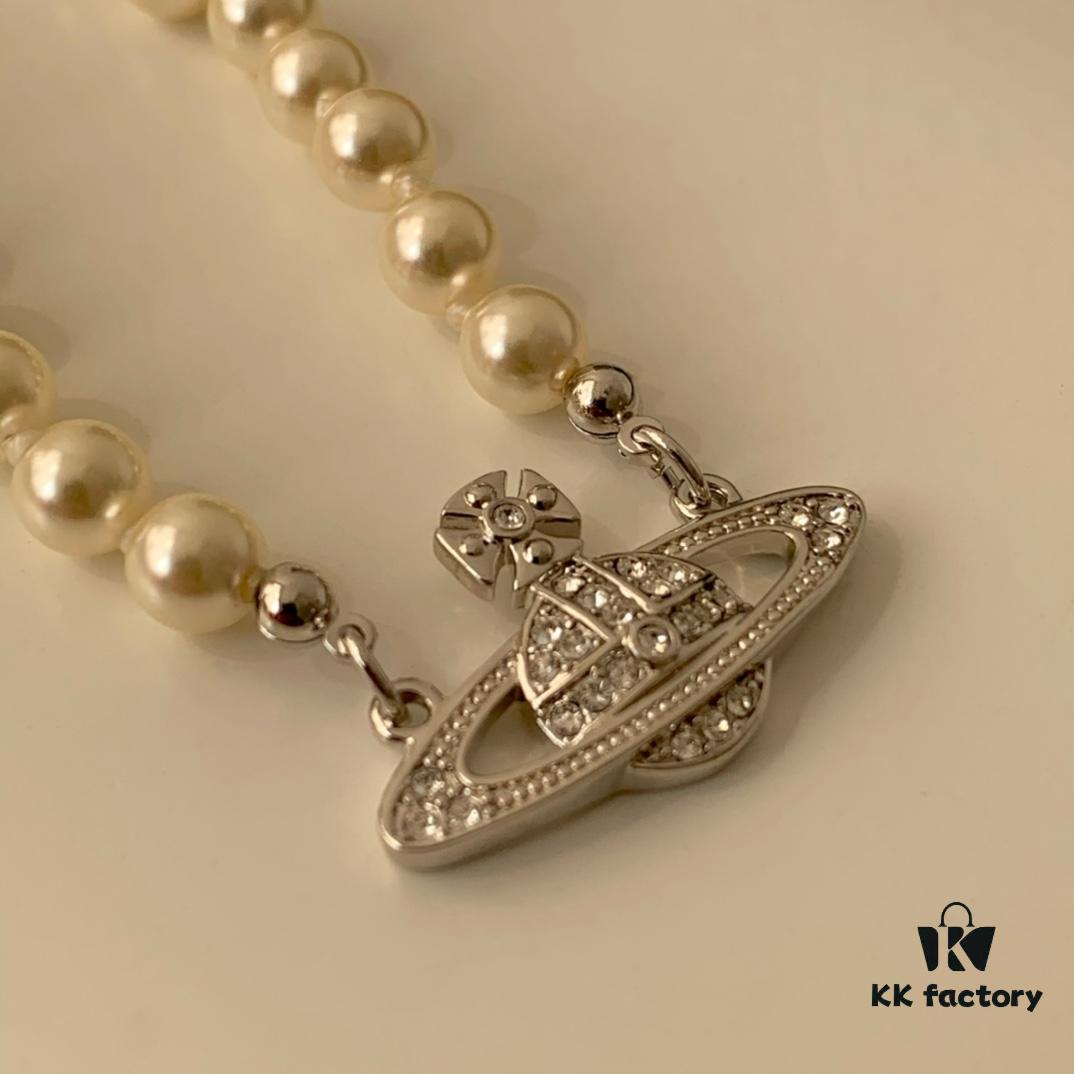 69300ce512f62673a6fabe6e Vivienne Westwood Pearl Planet Necklace