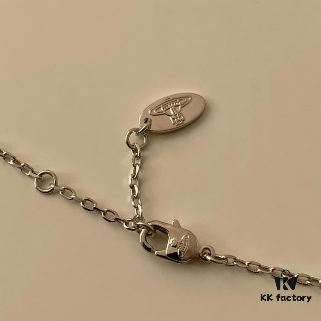 69300ce612f62673a6fabe70 Vivienne Westwood Queen of Fashion Brooch Necklace