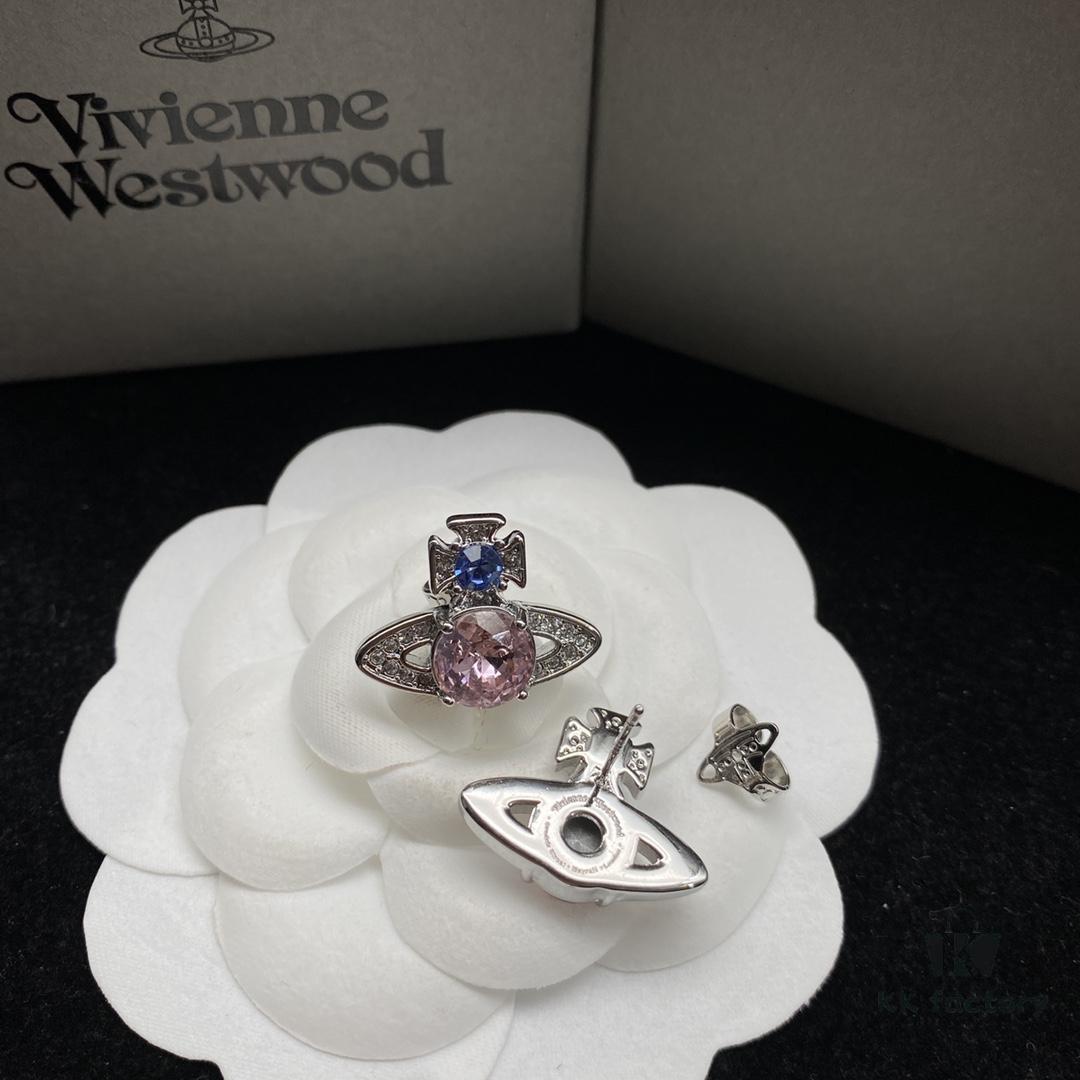 VIVIENNE WESTWOOD New Stud Earrings