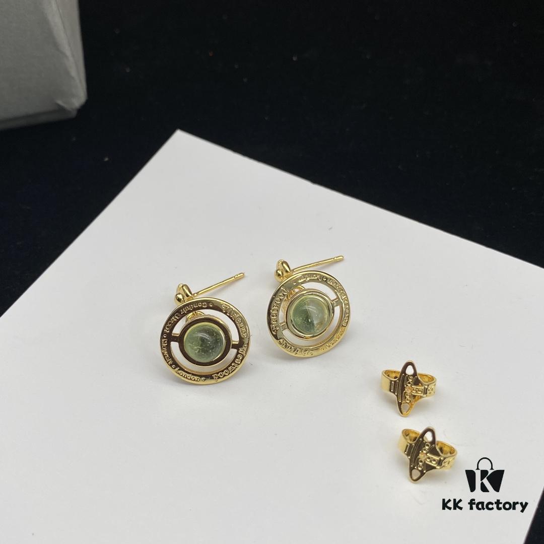 VIVIENNE WESTWOOD New Stud Earrings