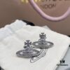 VIVIENNE WESTWOOD New Stud Earrings