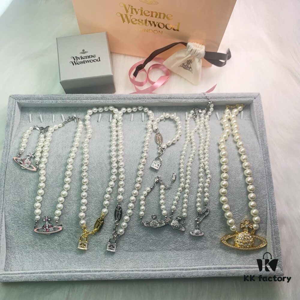 69300d8c12f62673a6fabfb4 Vivienne Westwood Collection Montage