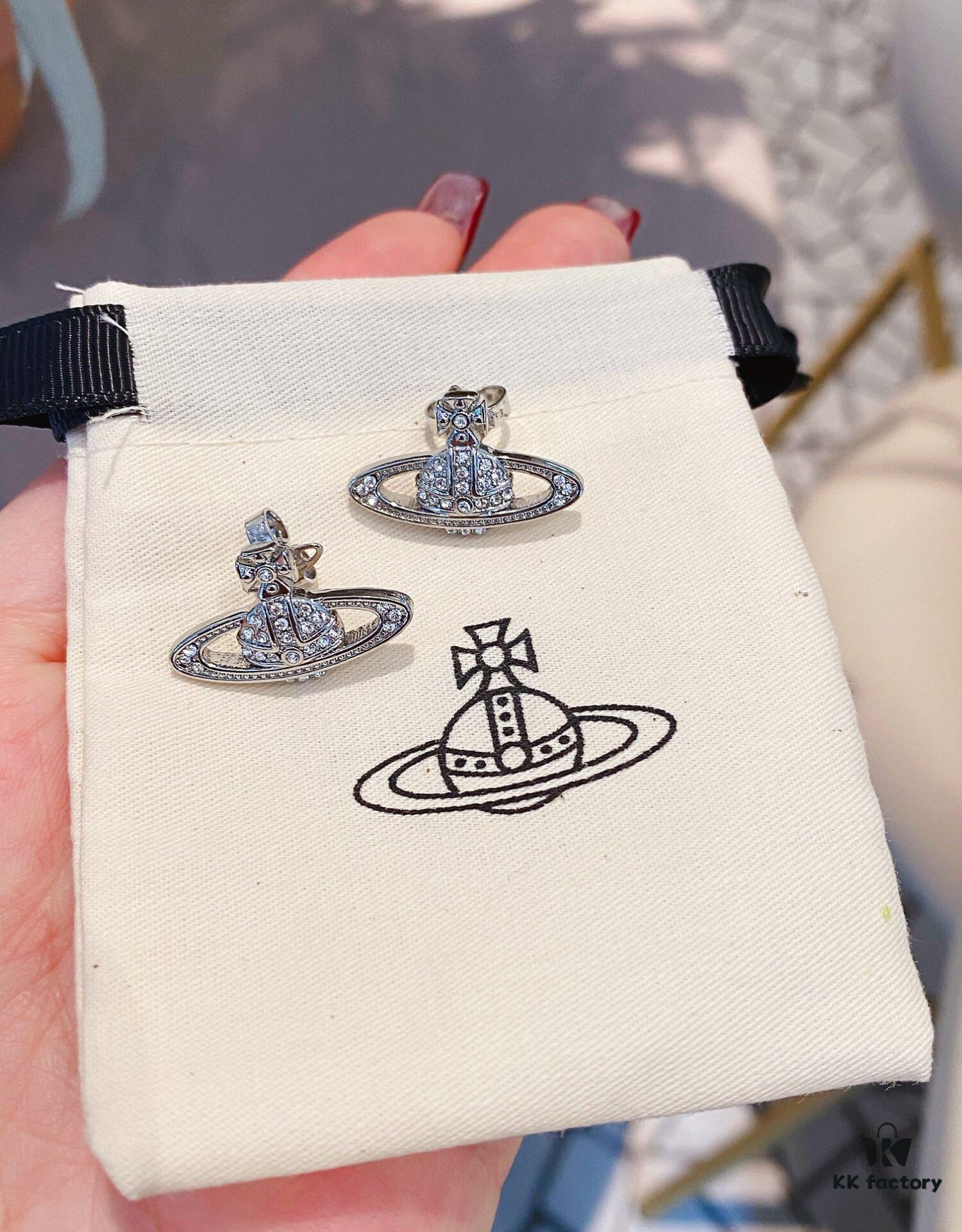 69300d9c12f62673a6fabfcb Vivian New Saturn Stud Earrings