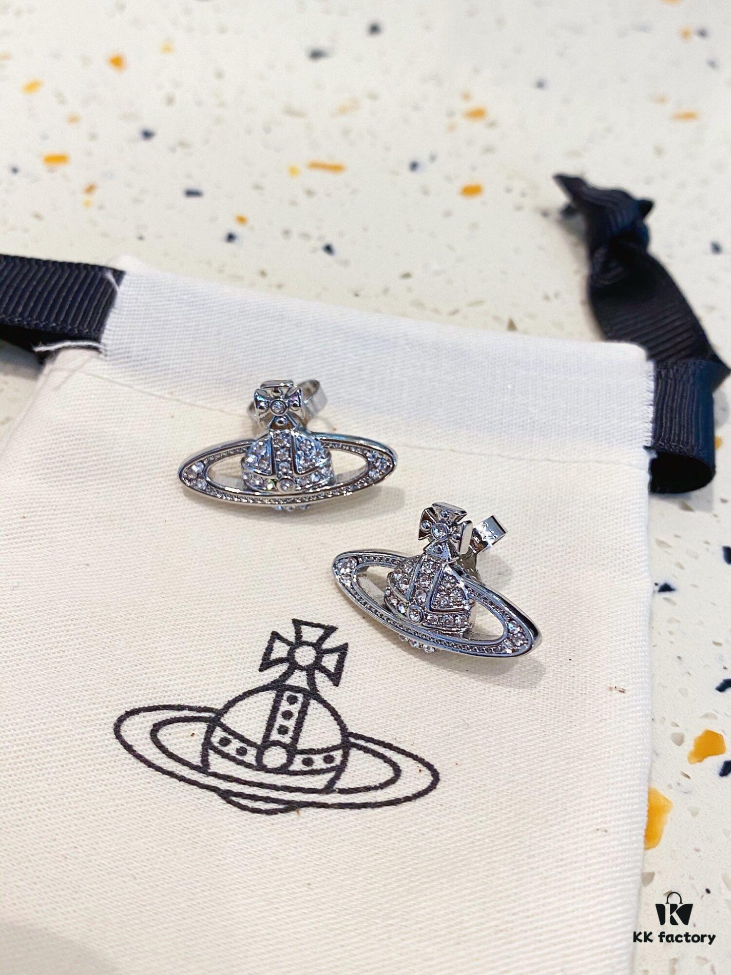 69300d9f12f62673a6fabfcf Vivian New Saturn Stud Earrings