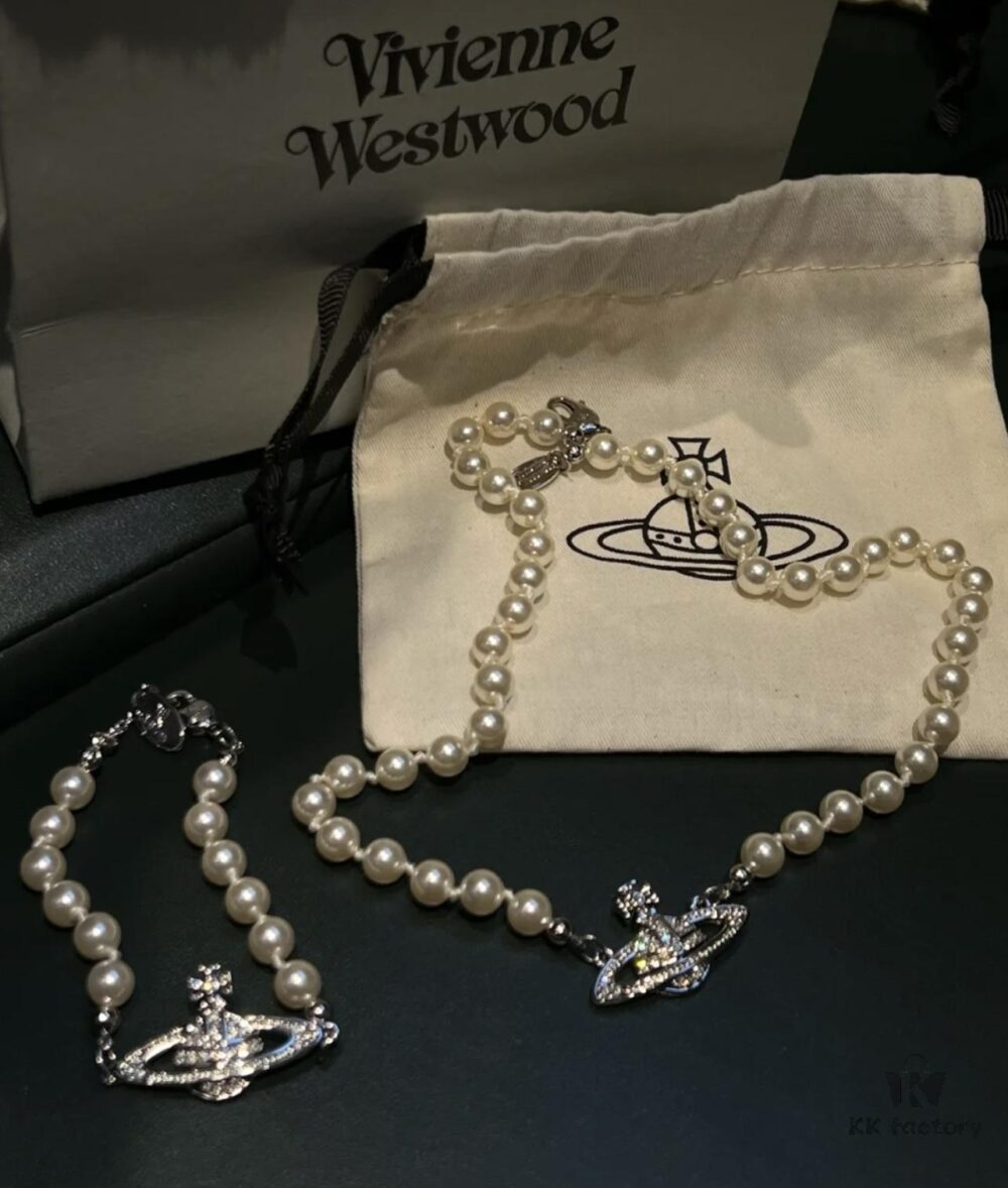 69300dc712f62673a6fac006 Never Worn a Pearl Style Before!! Promise Me You'll Buy Yourself One This Year