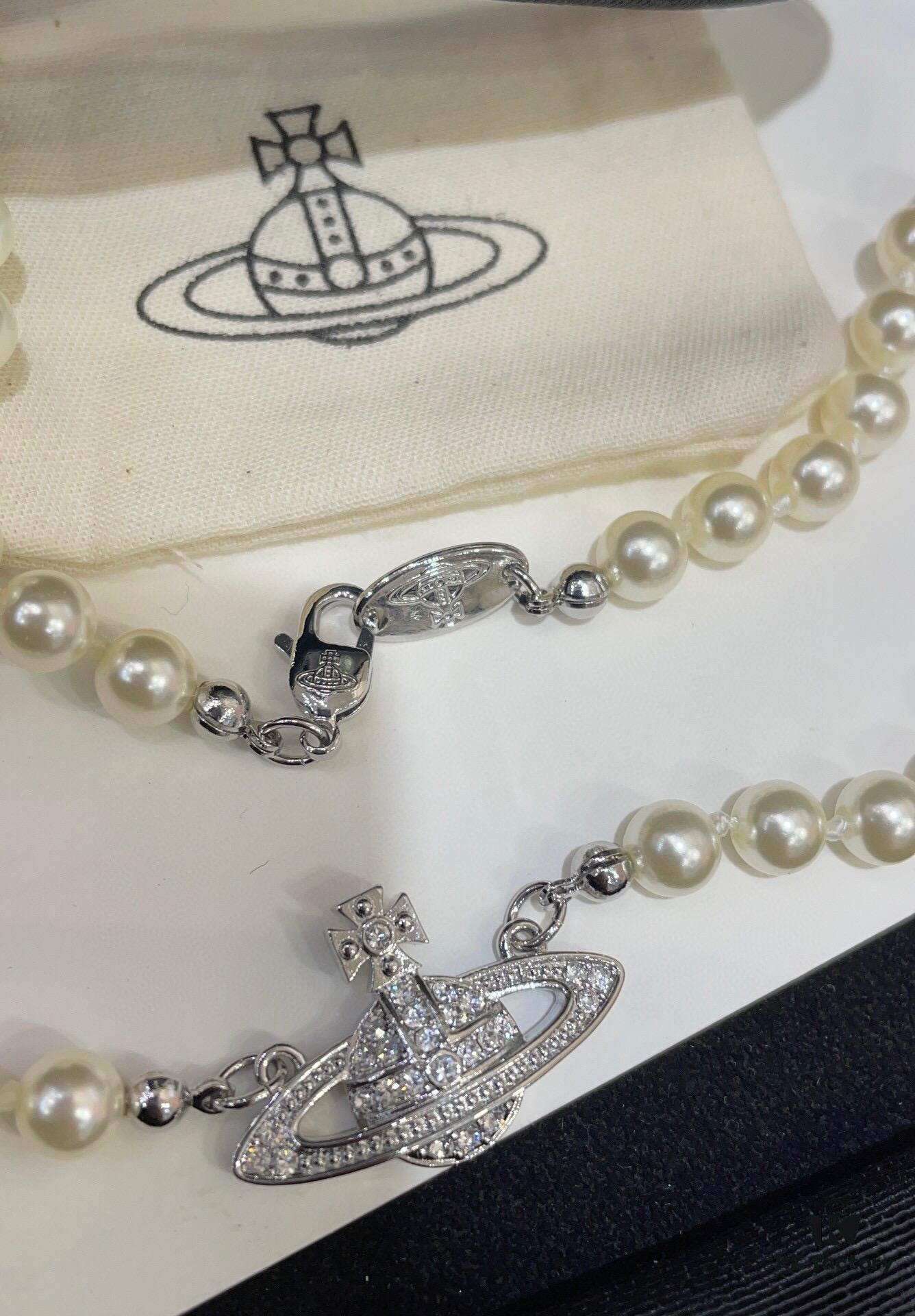 69300e2812f62673a6fac062 Fashionable Essential for Everyone ✨ Vivienne Westwood Saturn Pearl Necklace