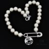West Queen Brooch Round Plate Large Pearl Necklace - Silver