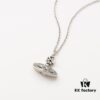 West Queen Rivet Glass Bead - Half-Face Necklace - Large Silver