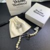 West Queen Brooch Round Plate Pearl Bracelet