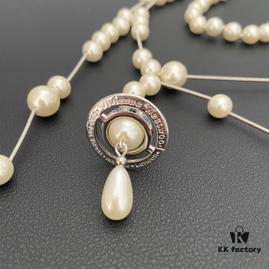 West Grandma Irregular 3D Saturn Necklace