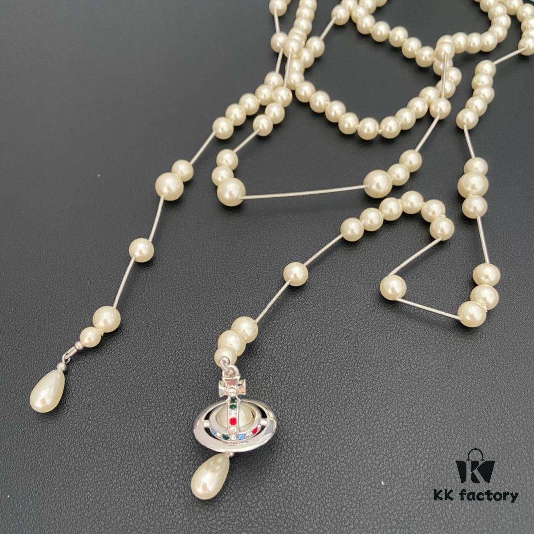 West Grandma Irregular 3D Saturn Necklace
