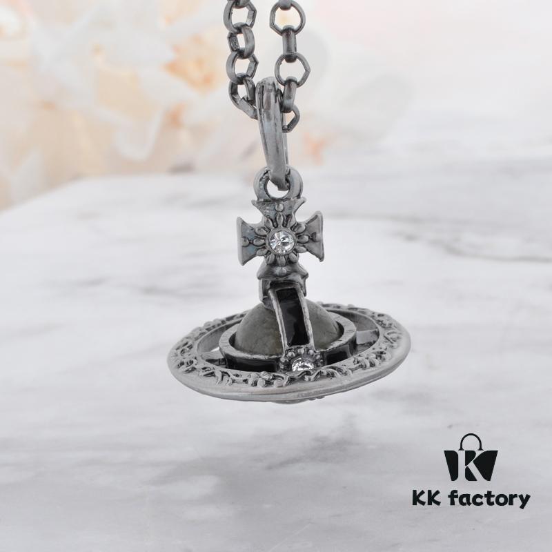 West Queen Small Antique Silver 3D Carved - Cloud Pattern Stone