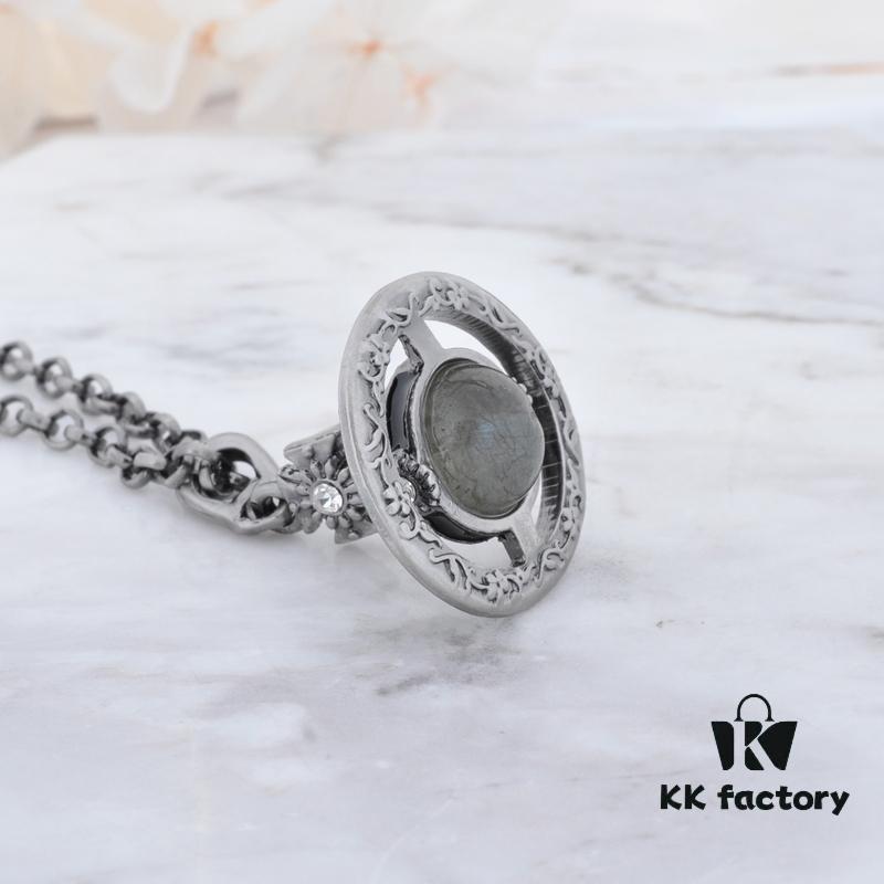 West Queen Small Antique Silver 3D Carved - Cloud Pattern Stone