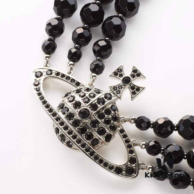 69300f0712f62673a6fac1dc Vivienne Westwood Black Crystal Triple Saturn Necklace, Slimming Design