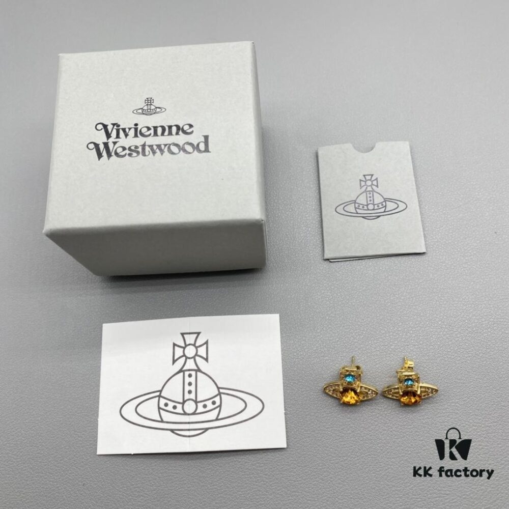 Vivienne Westwood Saturn Necklace