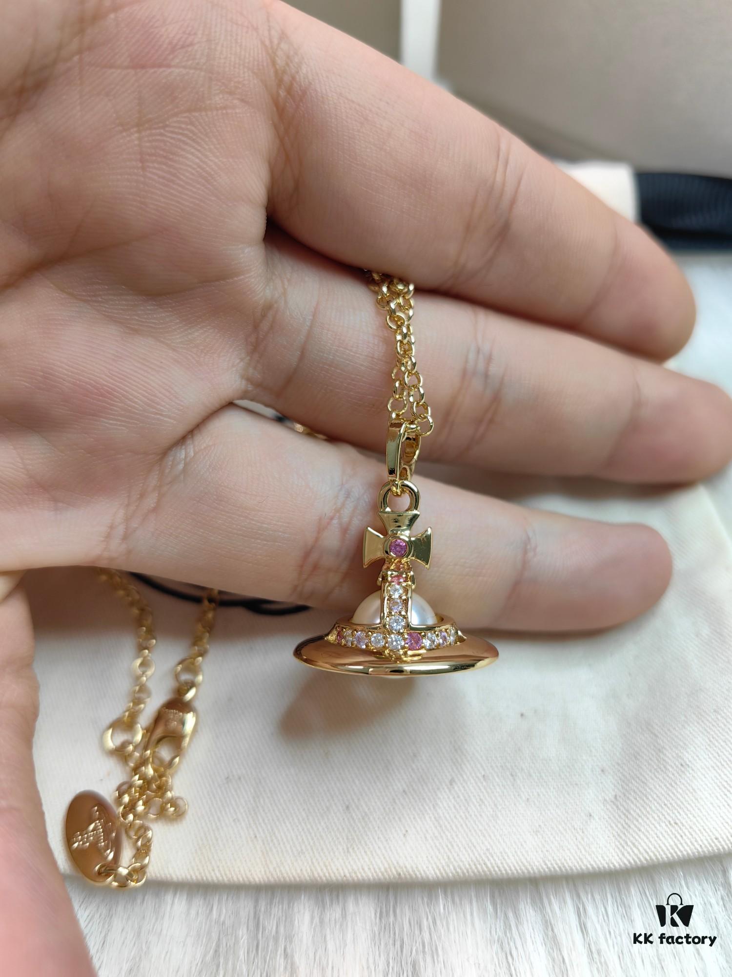 West Queen Three-Dimensional Saturn Pearl Necklace in Gold Color