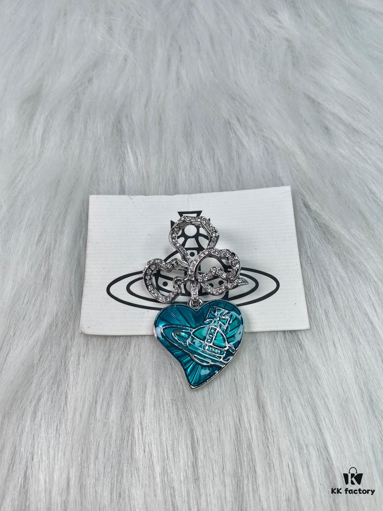 West Queen Rose Heart Brooch