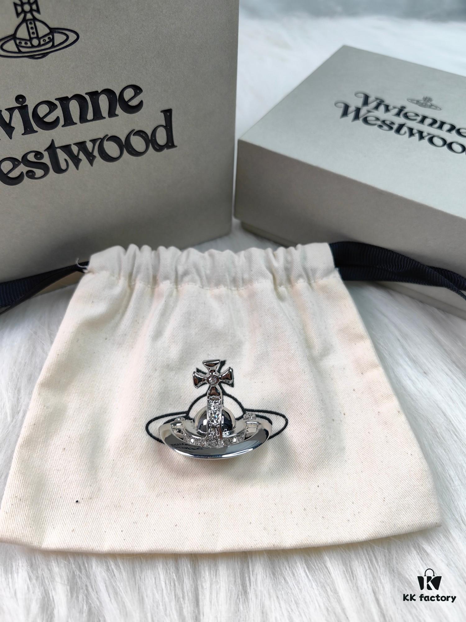 69300fe412f62673a6fac33f Vivienne Westwood Saturn 3D Brooch