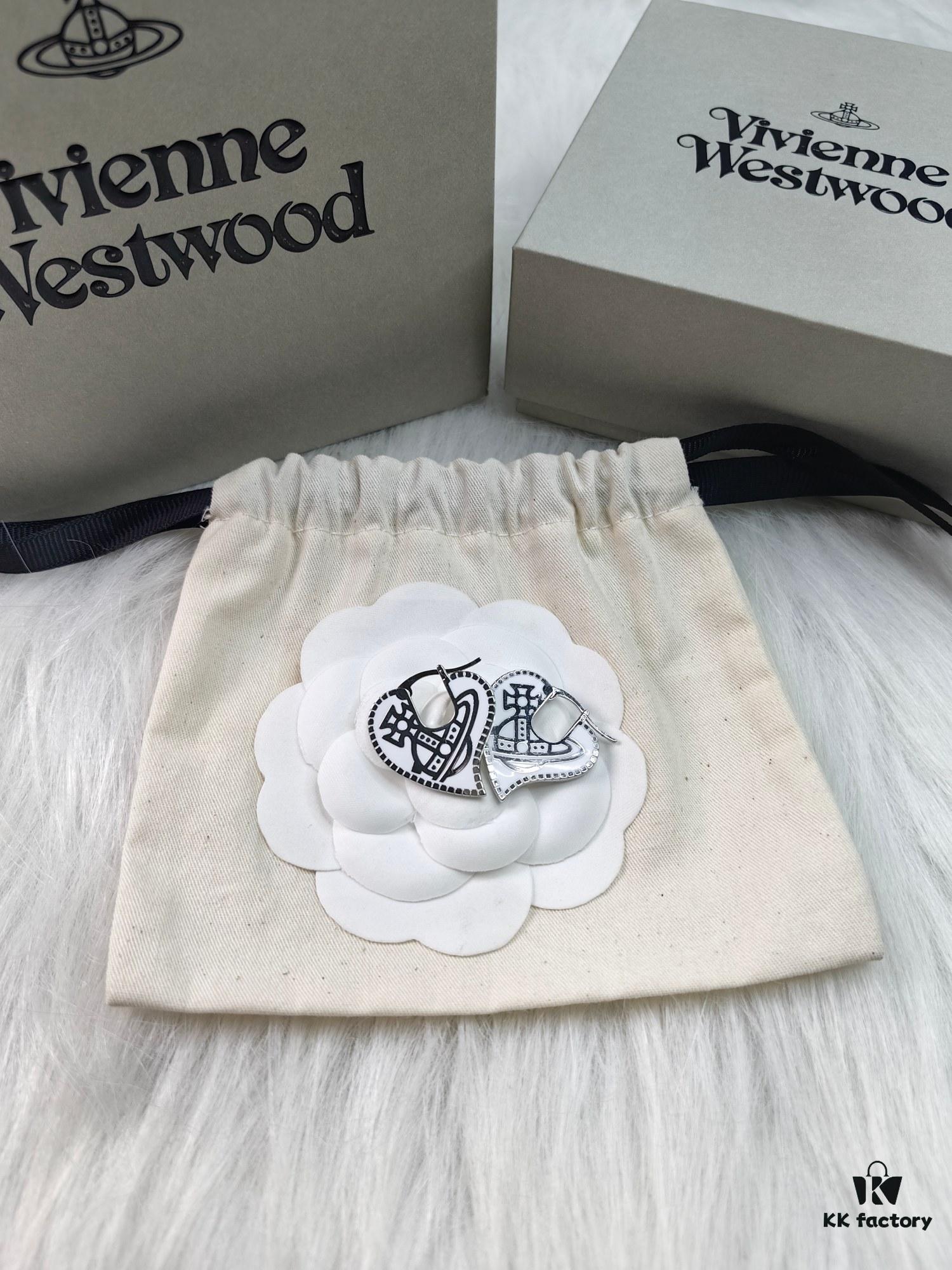 West Grandma Heart-Shaped Gear Enamel Earrings - Silver White