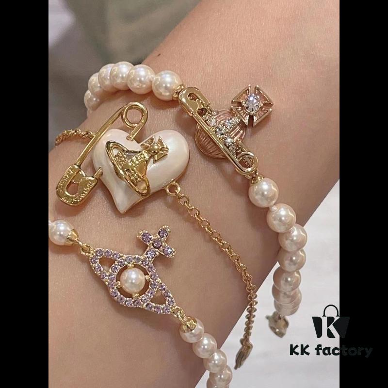 West Queen Cross Stripe Pearl Bracelet - Gold