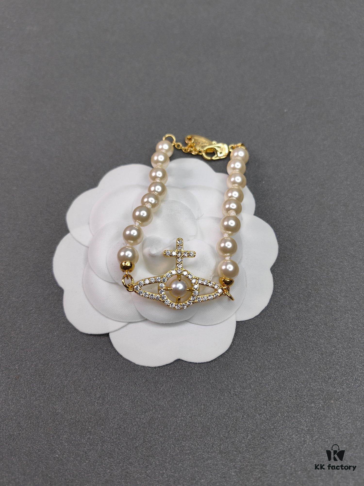 West Queen Cross Stripe Pearl Bracelet - Gold