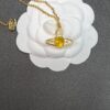 West Queen Rotating Bead Gold-colored Set