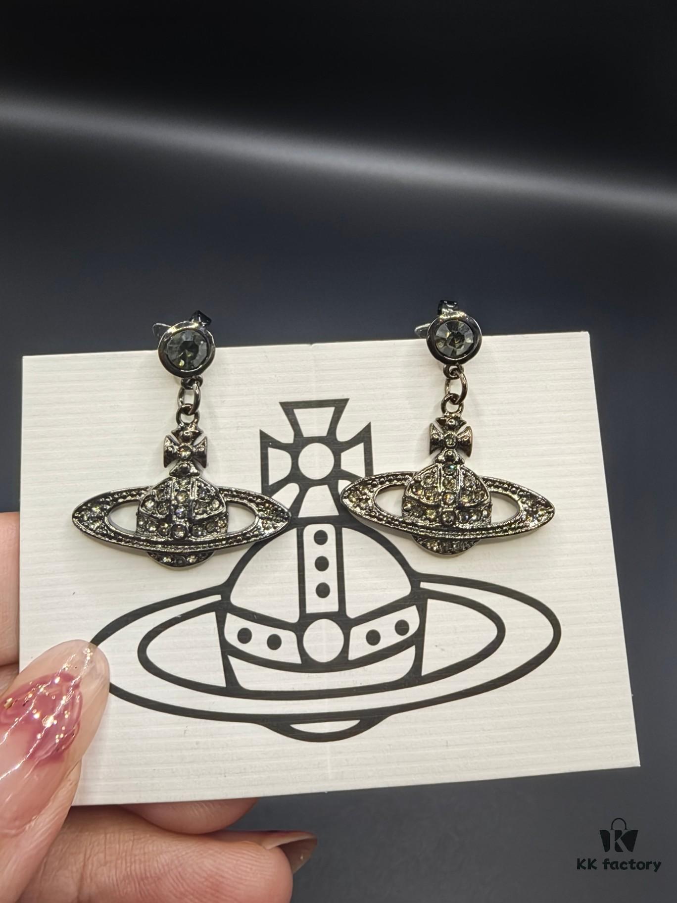 West Dame Saturn Earrings