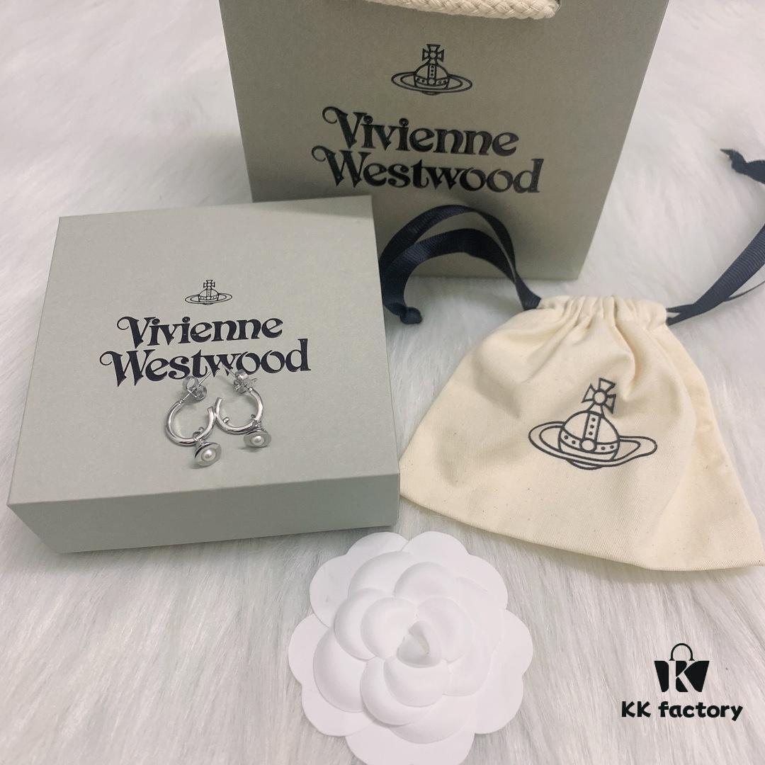 West Queen Mini 3D Saturn Stud Earrings