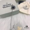 West Queen 3D Black Glass Ball Necklace