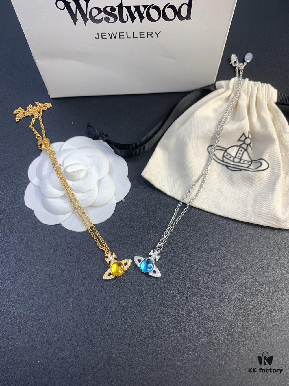 6930126612f62673a6fac688 New Arrival: Vivienne Westwood Pendant Necklace, a Lucky Charm Necklace to Bring You Good Fortune