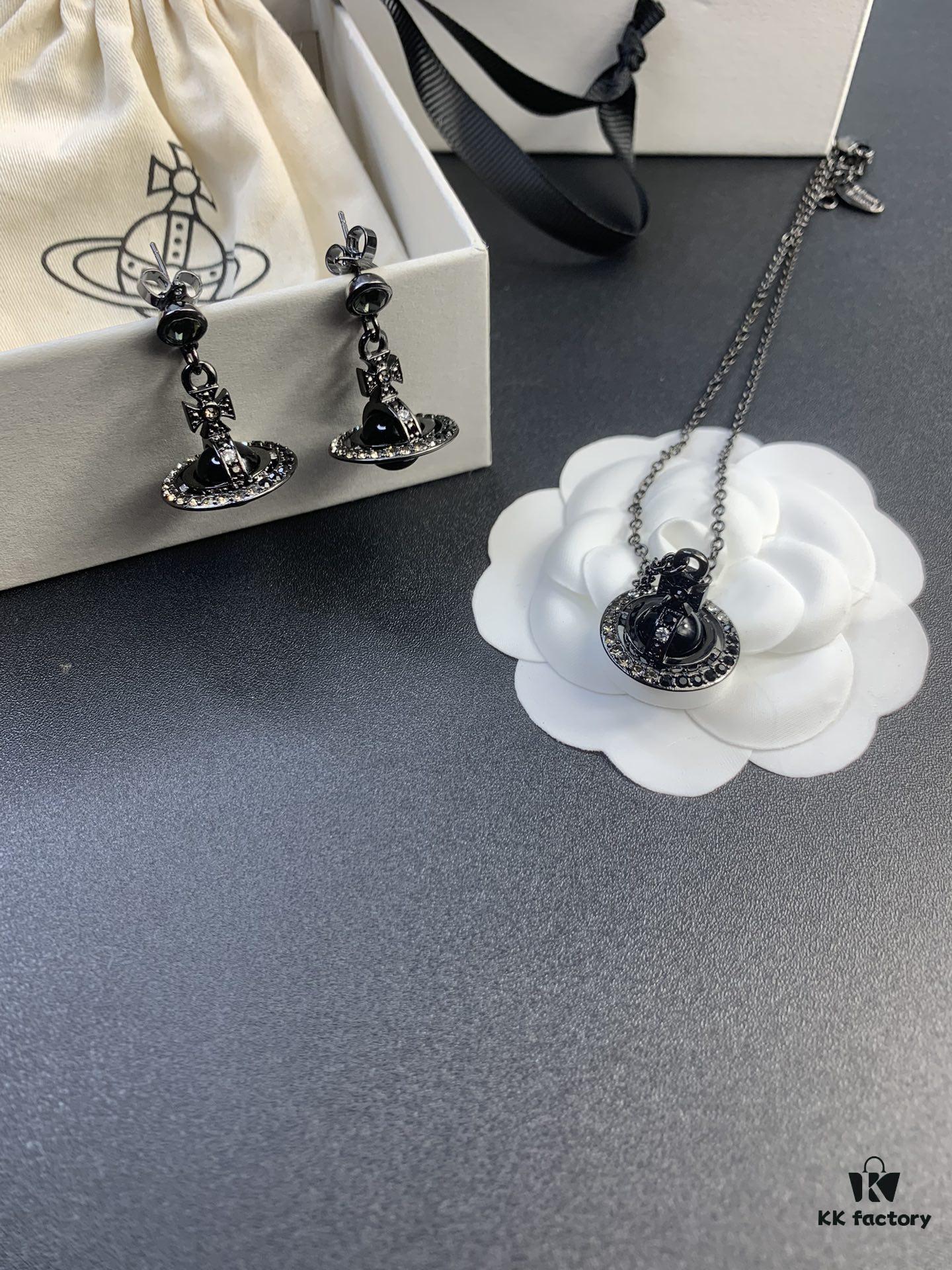 Vivienne Westwood Gradient Black 3D Saturn Necklace and Earrings Set
