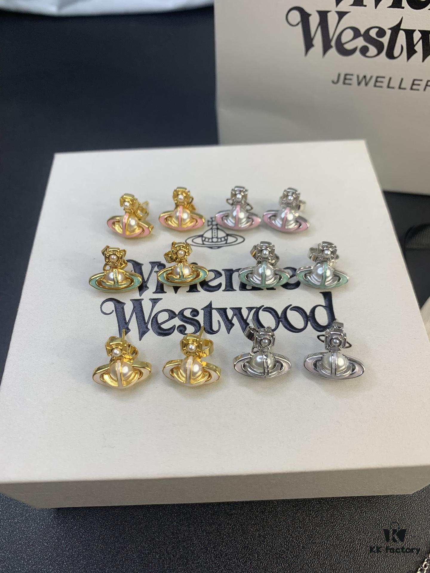 West Queen Pearl Earring and Necklace Set
