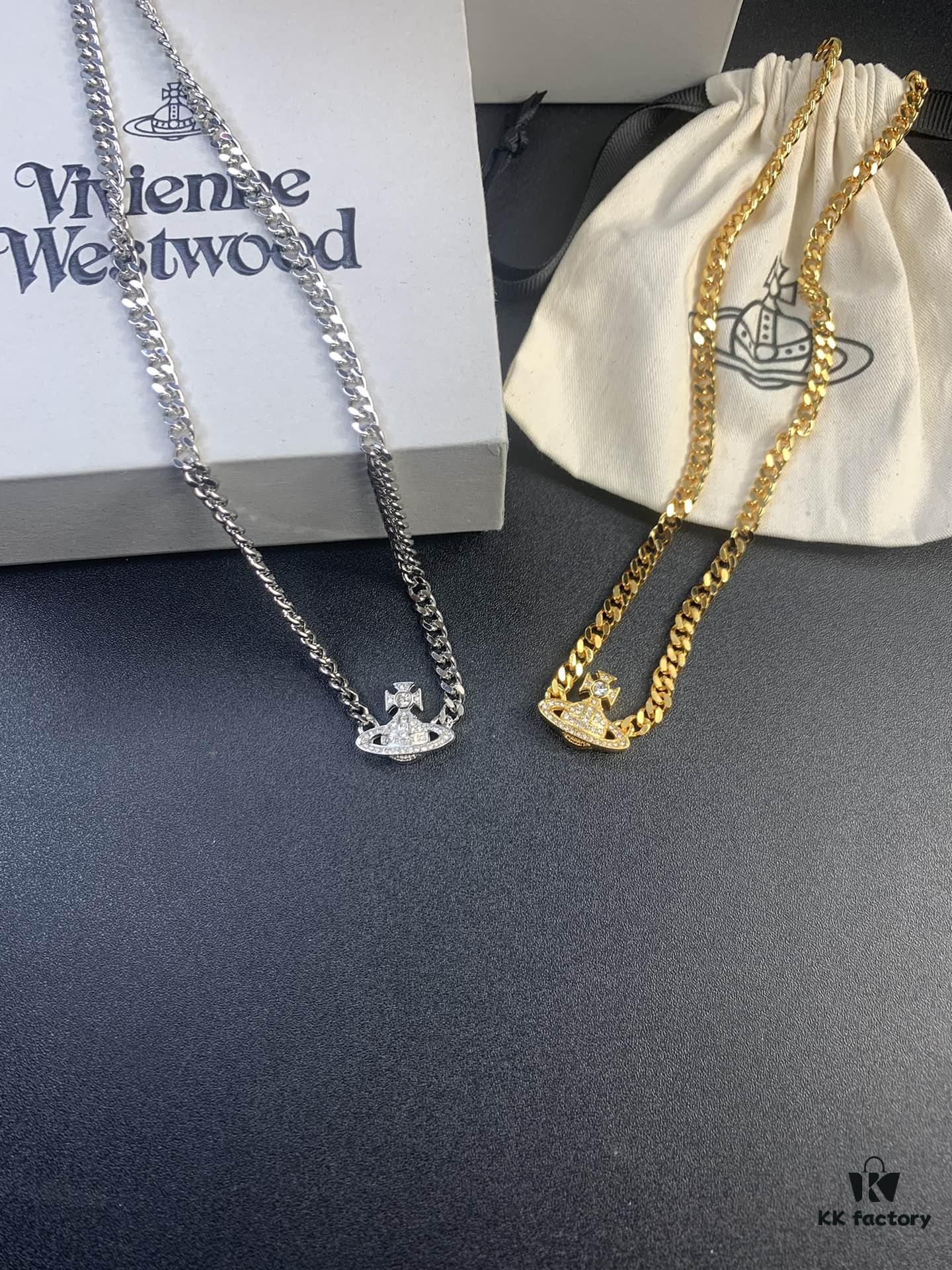693012bf12f62673a6fac70f West Grandma Magnetic Clasp Saturn Chunky Chain in Gold and Silver Tones