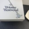 West Queen Full Diamond Blue Necklace