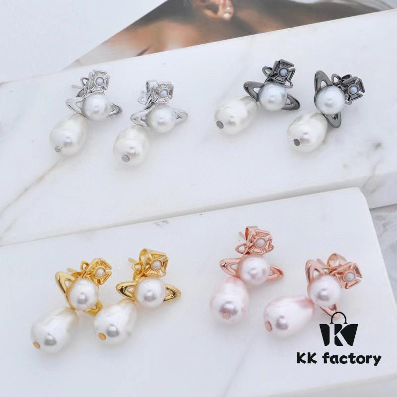 6930131c12f62673a6fac79b West Queen Detachable Pearl Earrings with Large and Small Pearls