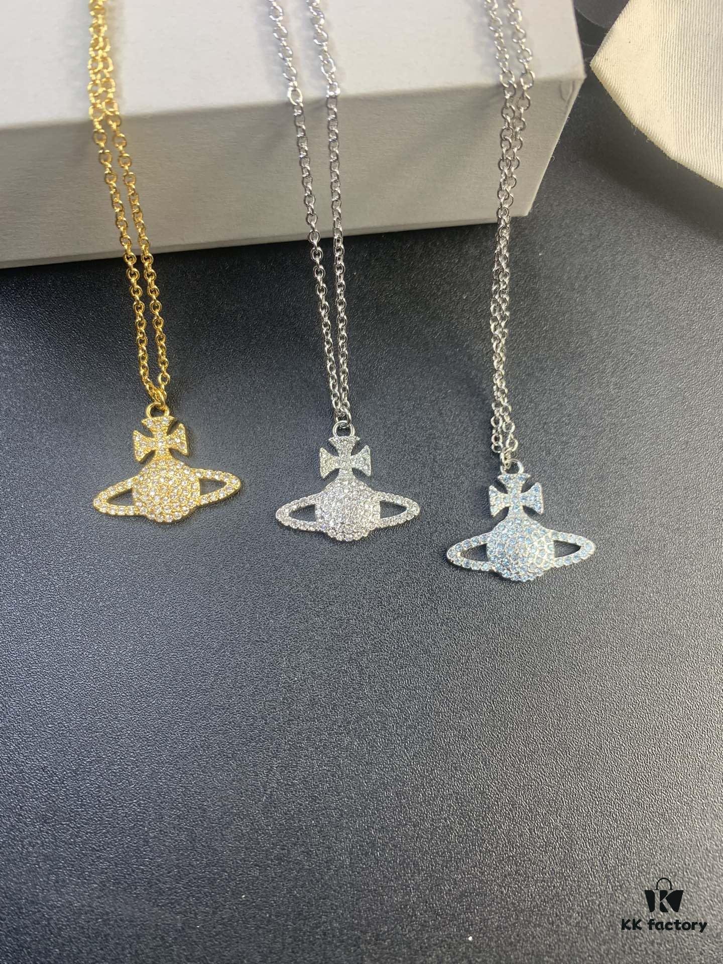 West Queen Full Diamond Blue Necklace