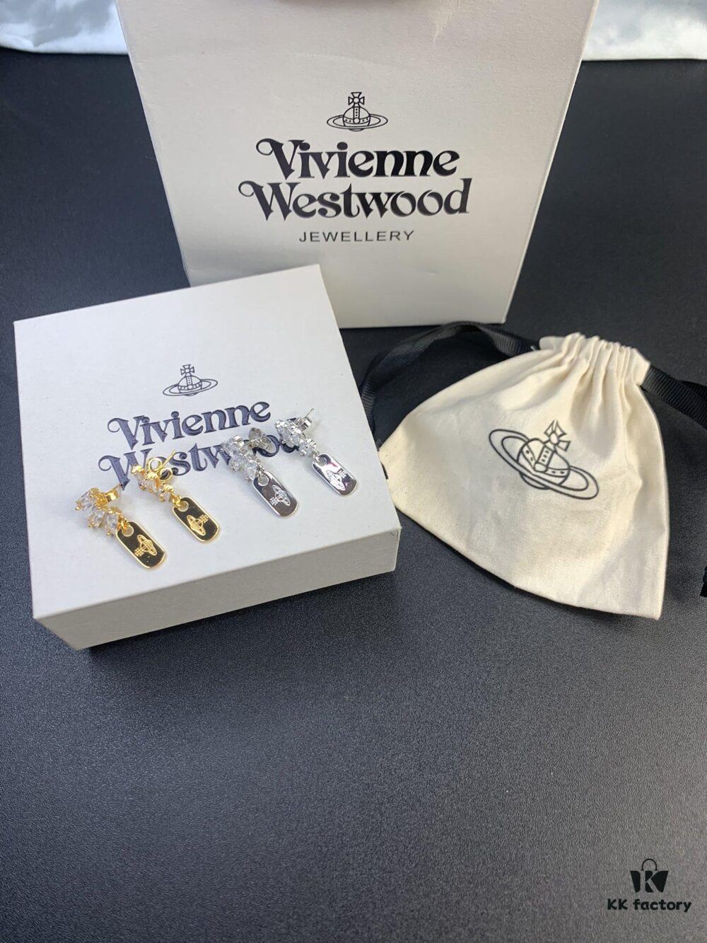 6930133612f62673a6fac7b8 West Queen High-End Rectangular Stud Earrings in Yellow Gold and White Gold, Two Colors