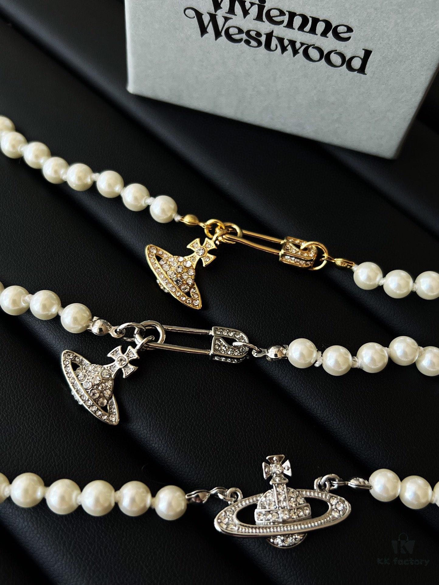 6930135a12f62673a6fac7e2 Vivienne Westwood Saturn Series Necklace/Bracelet Eight Styles Collection