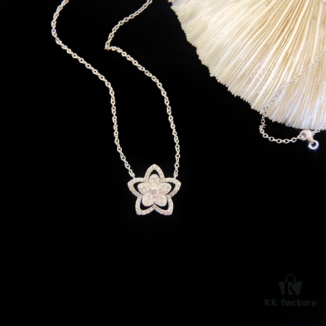 FlowerGirl White Gold Graff Floral Necklace