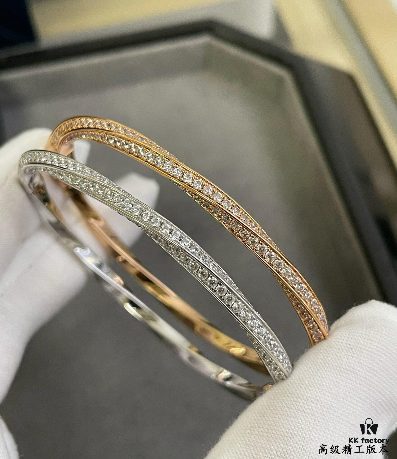 Graff Spiral Full Diamond Bracelet